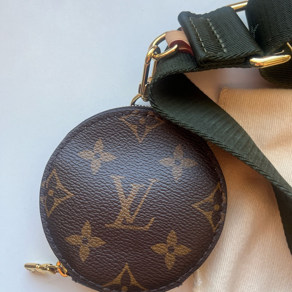 Louis Vuitton  Monogram Multi Pochette Accessories - Picture 3 of 10